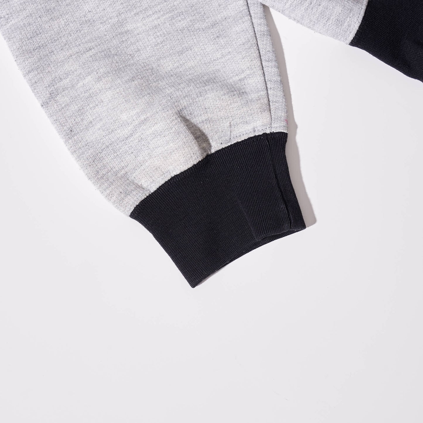 Mickey sweat