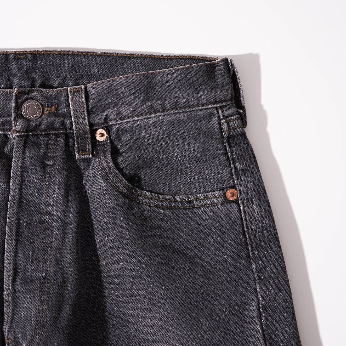 Levis 501 denim pants