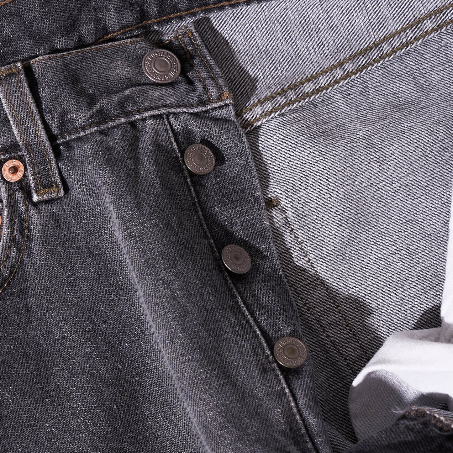 Levis 501 denim pants