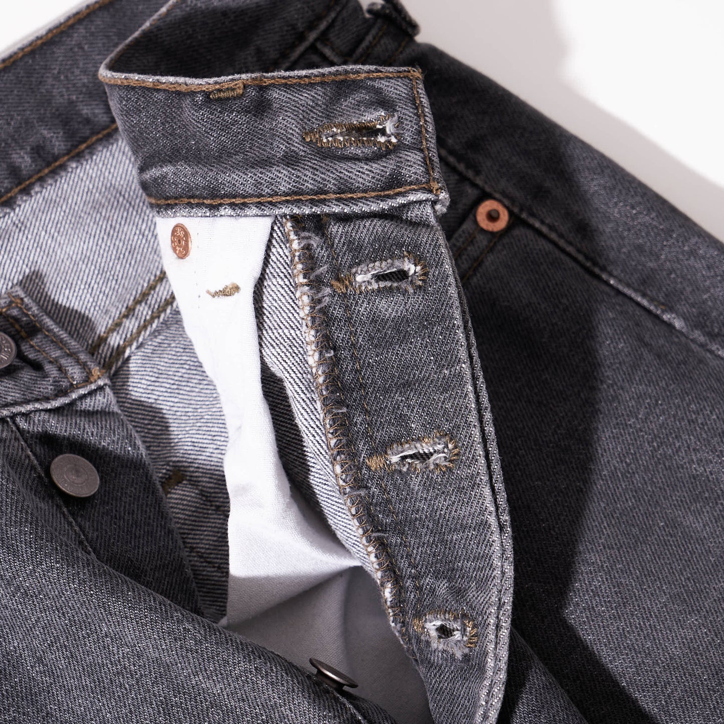 Levis 501 denim pants