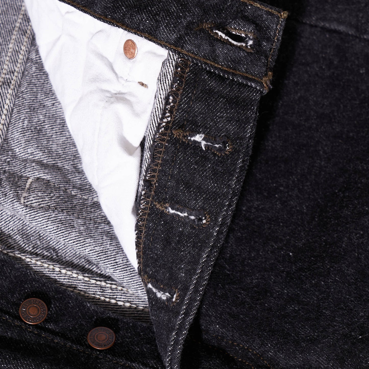 Levis 501 denim pants