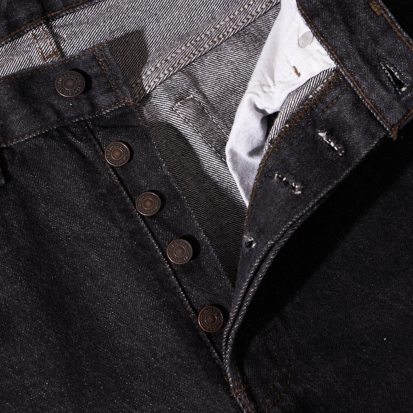 Levis 501 denim pants