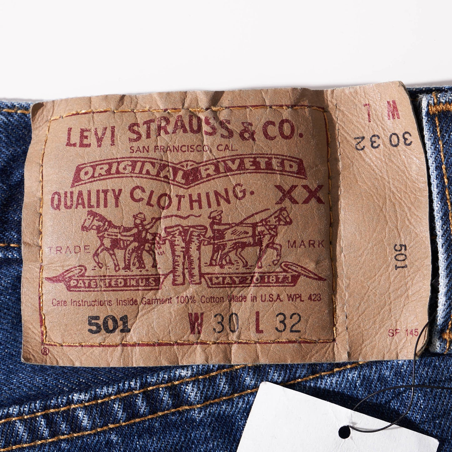 Levis 501 denim pants