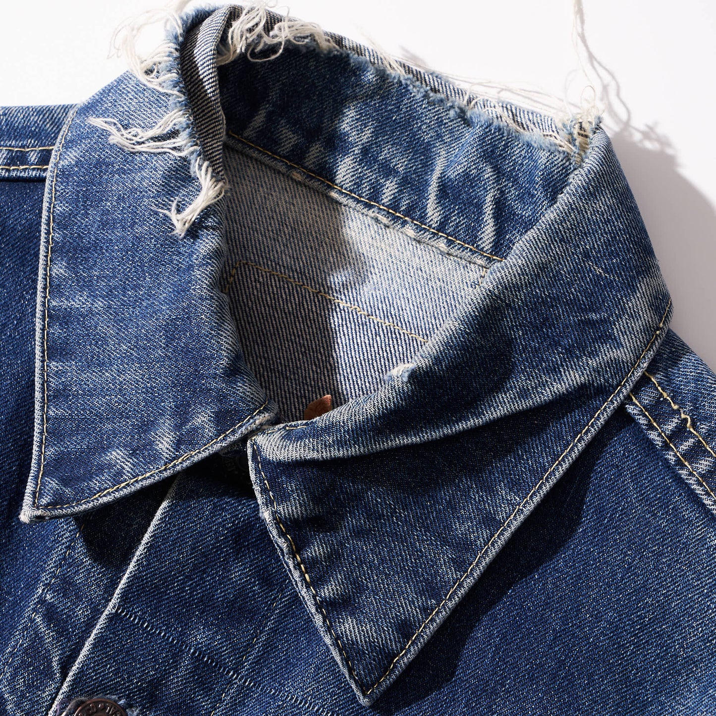 levi's 557 denim jacket