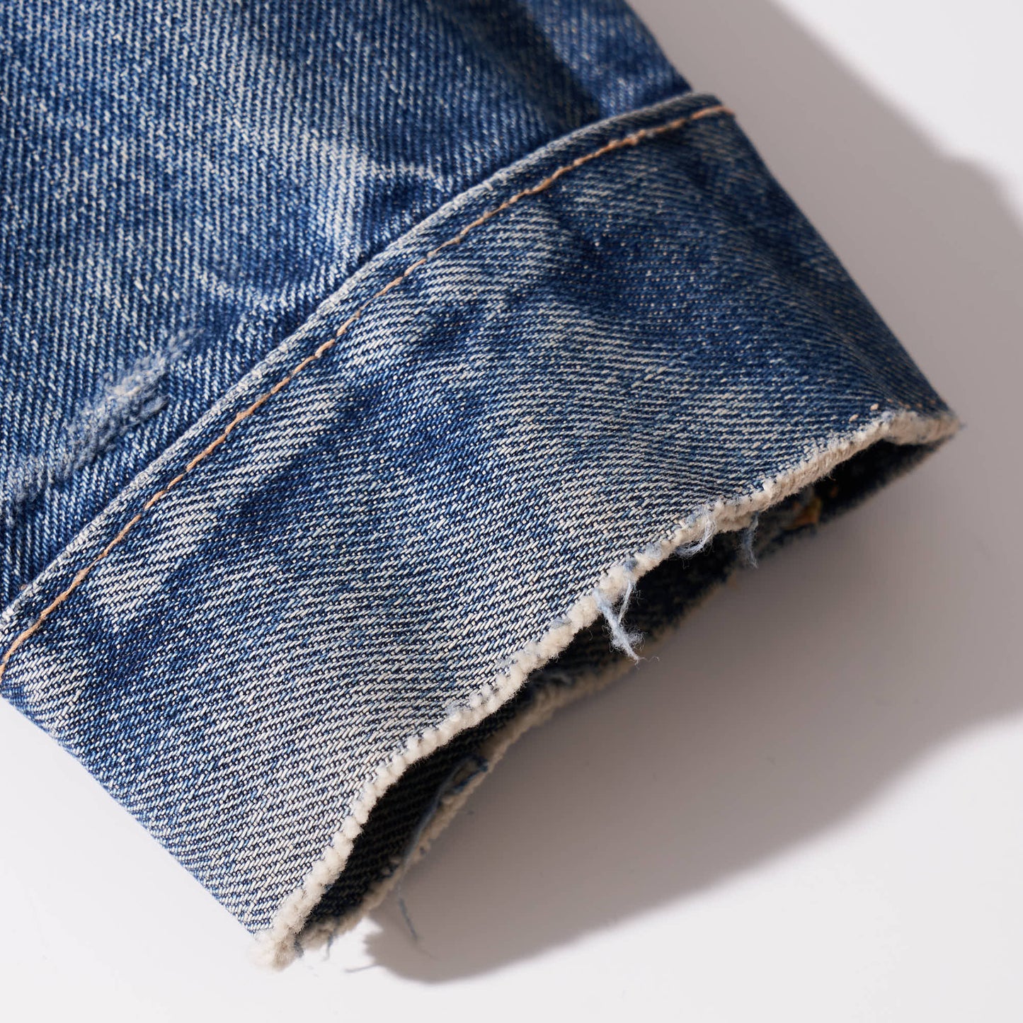 levi's 557 denim jacket