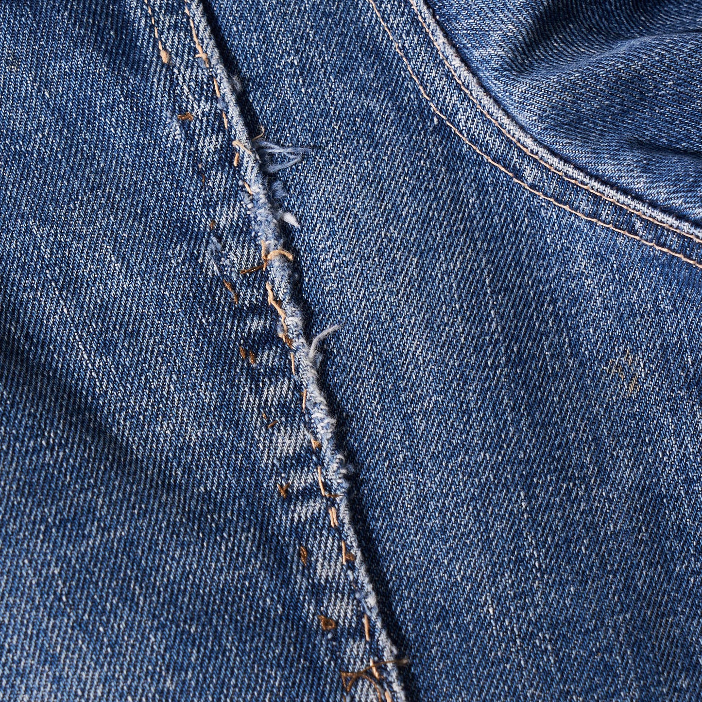 levi's 557 denim jacket