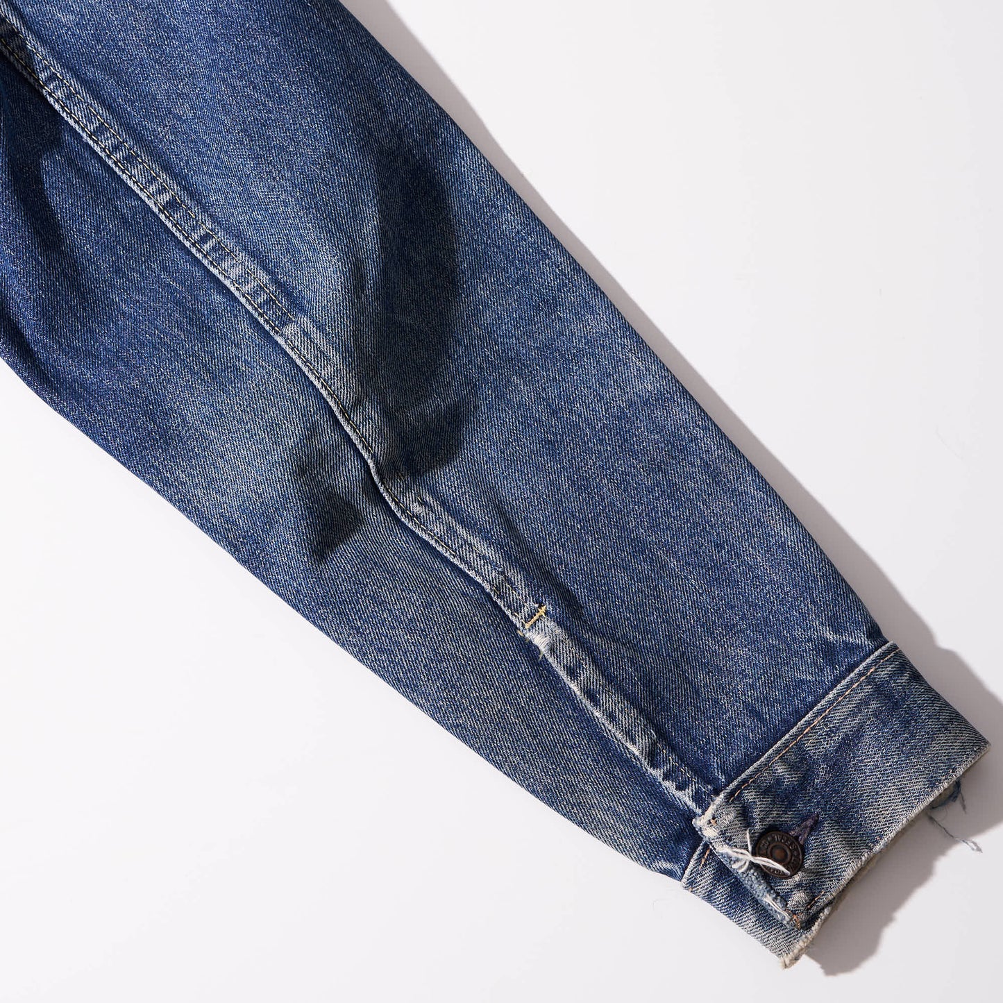 levi's 557 denim jacket